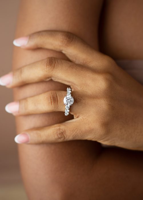 2 Round Cut VVS MOISSANITE Engagement Ring