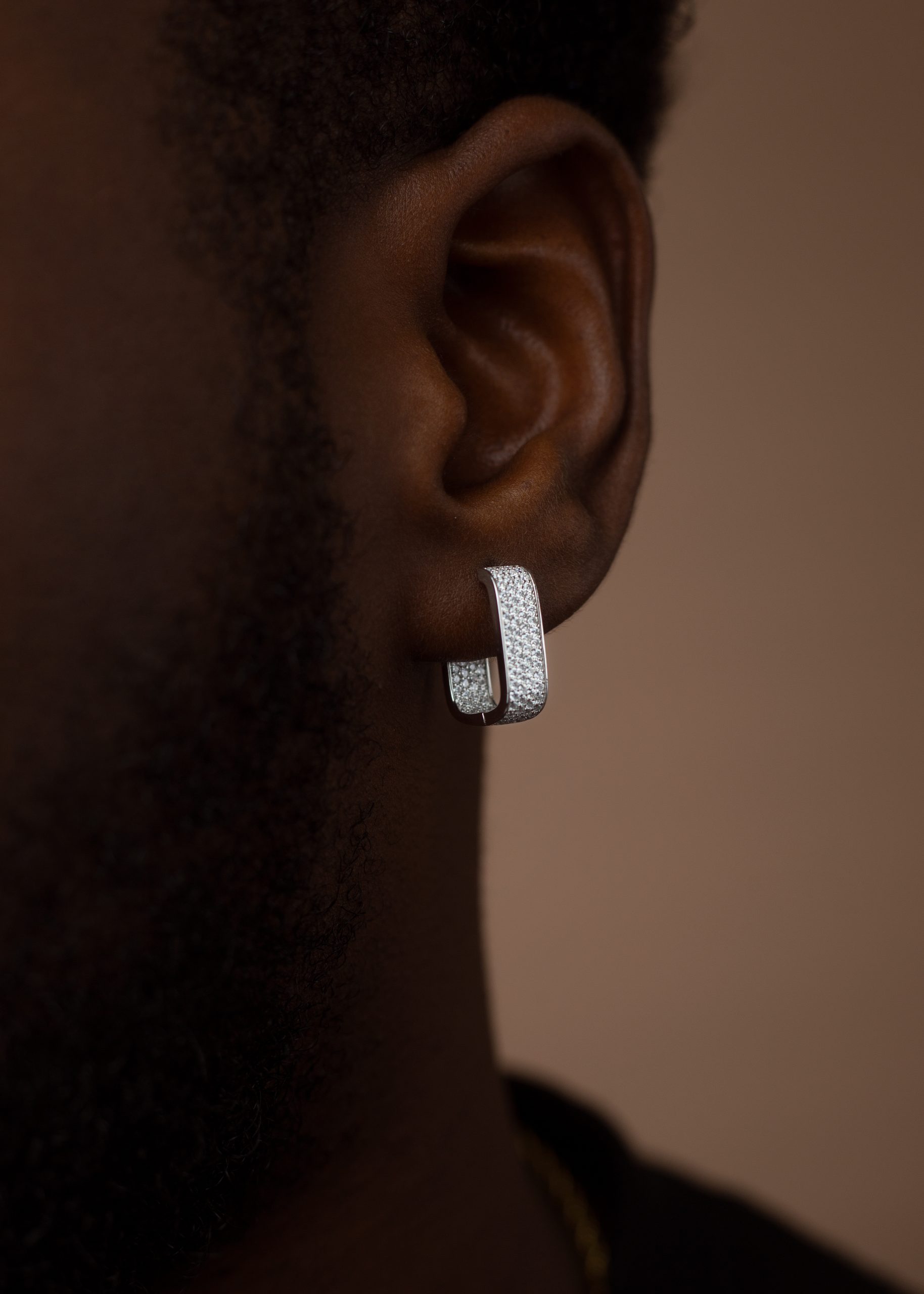 VVS MOISSANITE Hoop Earrings - Image 2