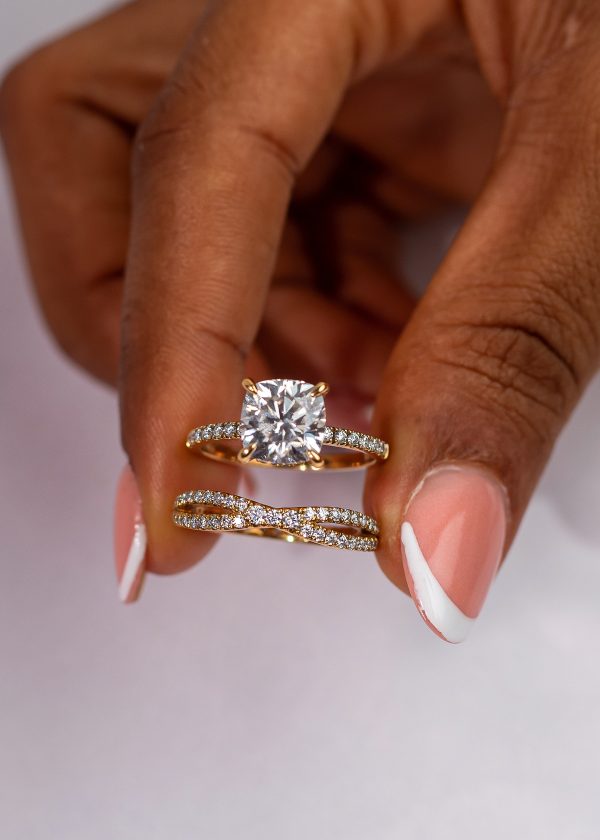 3CT Cushion Cut VVS MOISSANITE Bridal Set