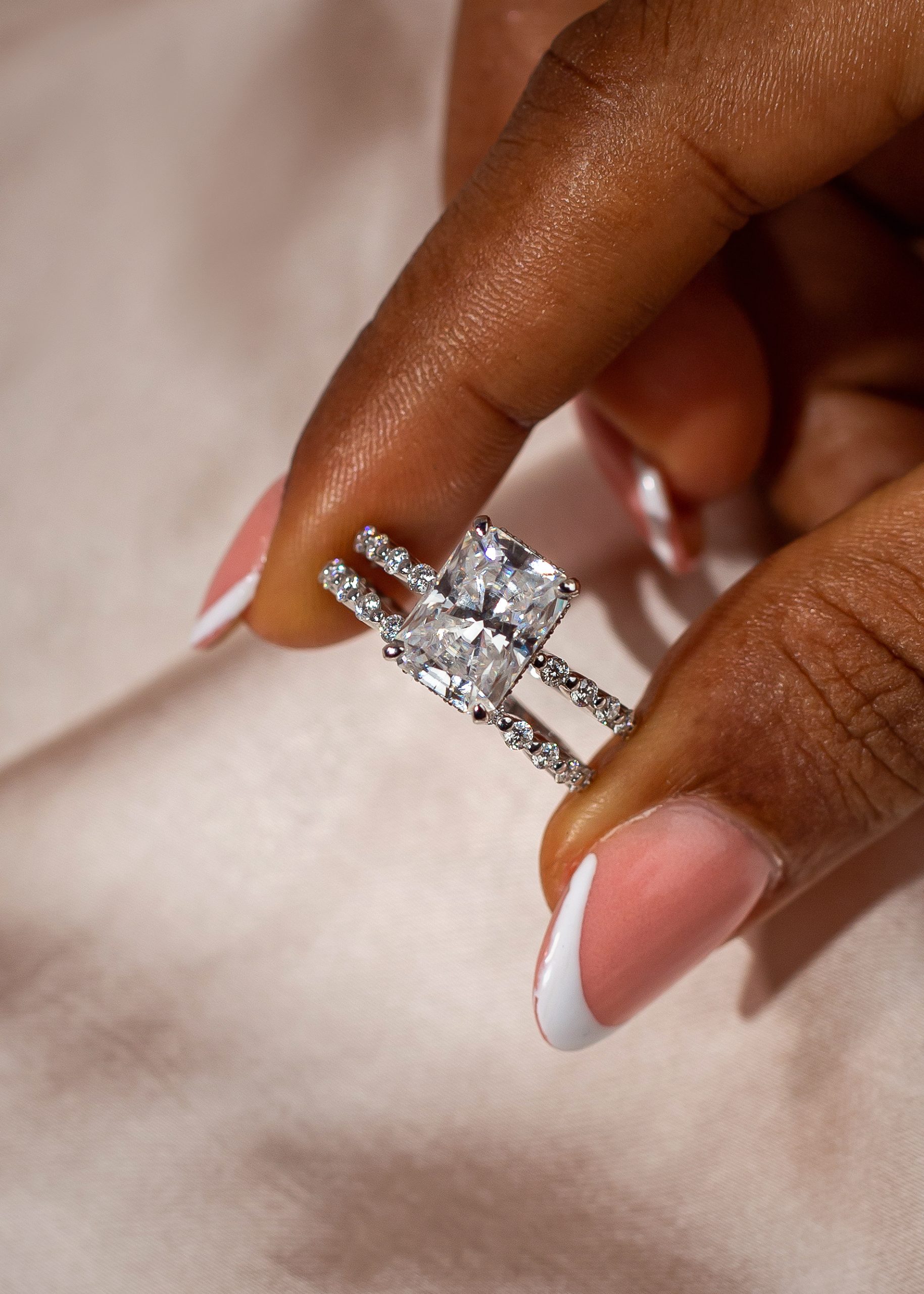 4CT Elongated Radiant Cut VVS MOISSANITE Engagement Ring - Image 5