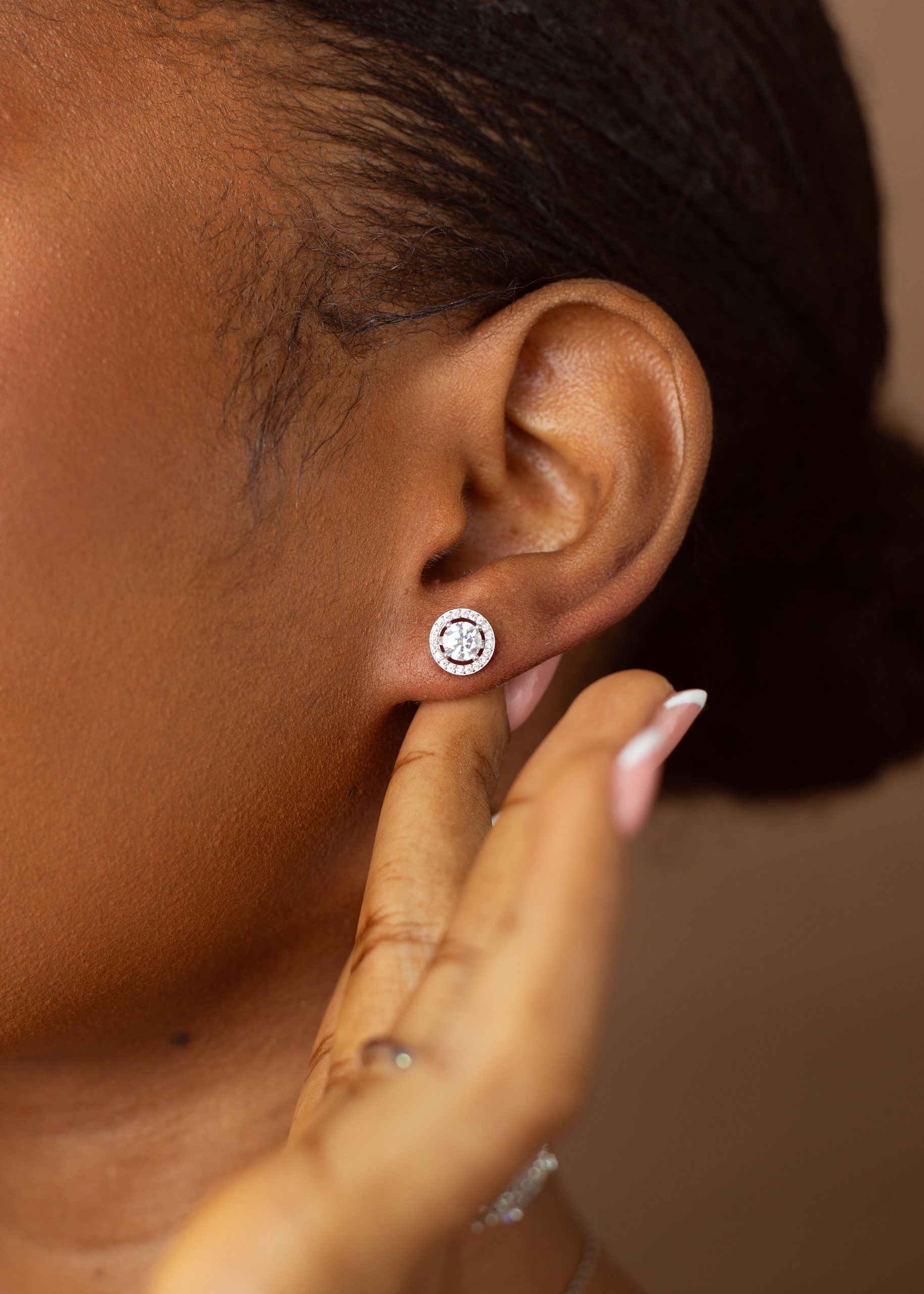 6.5MM VVS Moissanite Earrings