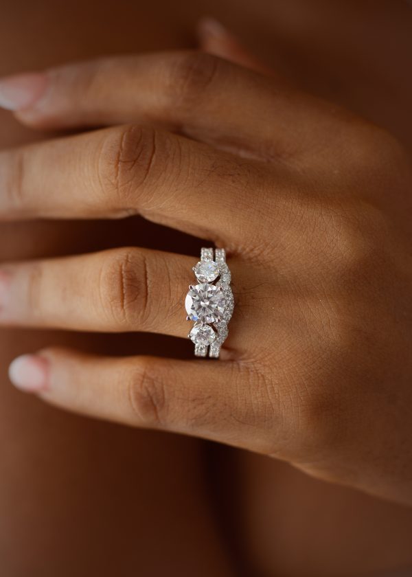 3CT Round Cut VVS MOISSANITE Bridal Set