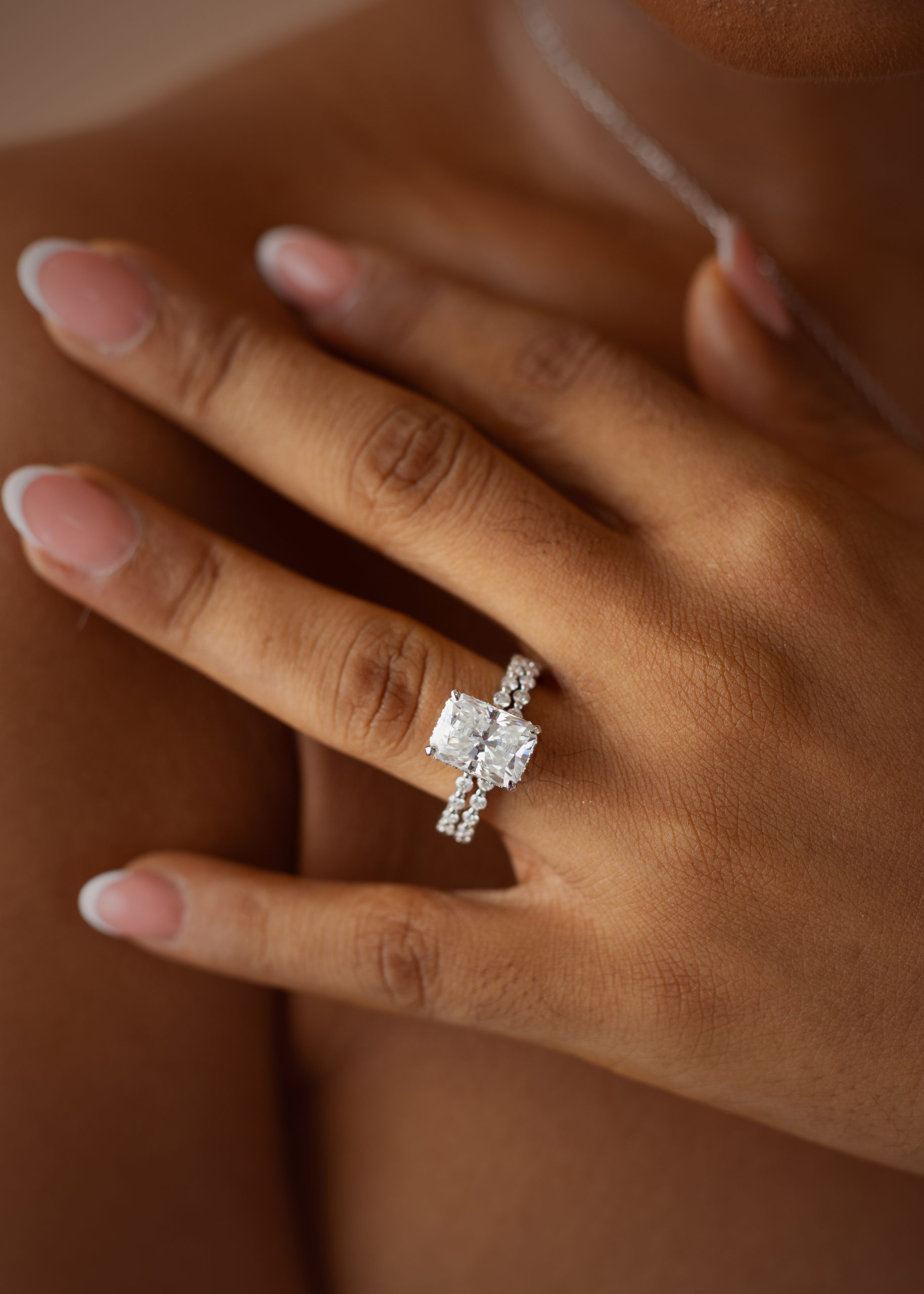 4CT Elongated Radiant Cut VVS MOISSANITE Engagement Ring - Image 4