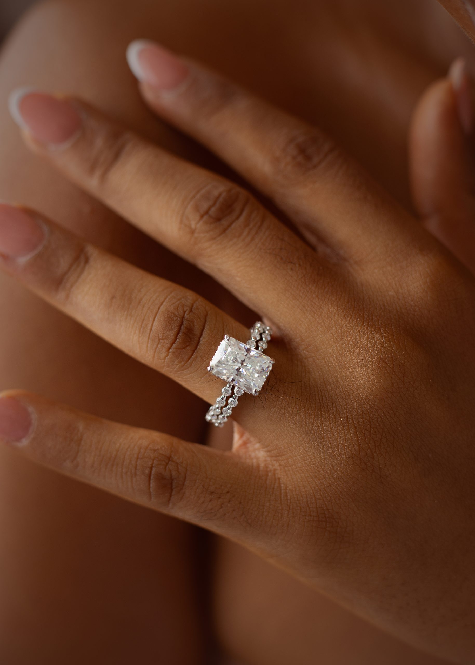 4CT Elongated Radiant Cut VVS MOISSANITE Engagement Ring