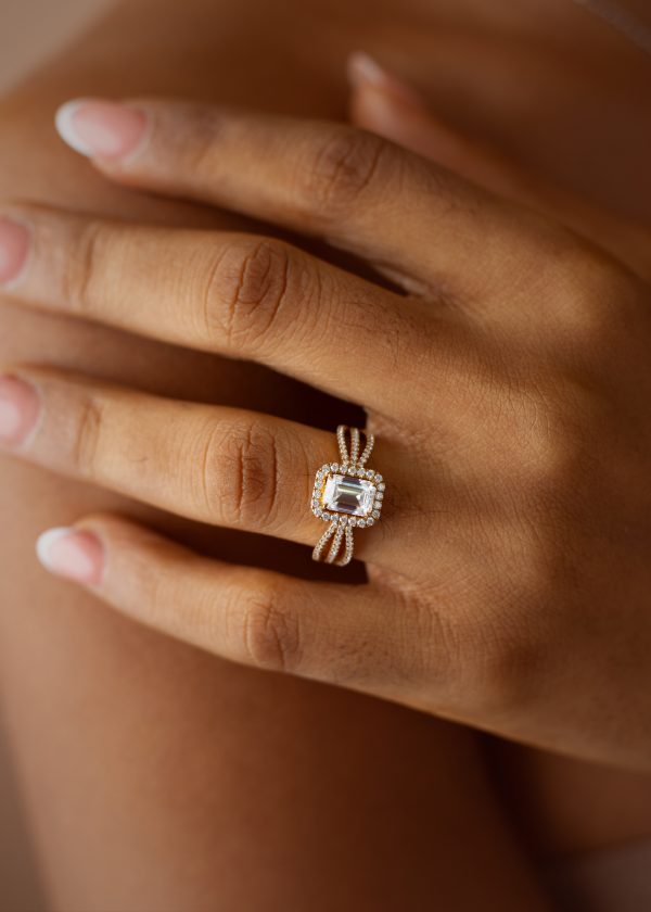 1CT Emerald Cut VVS MOISSANITE Engagement Ring