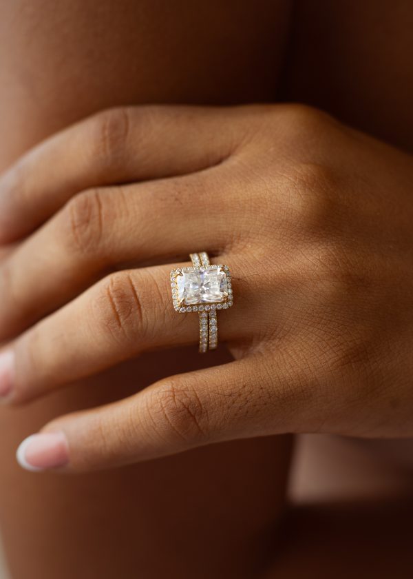 3CT Radiant Cut VVS MOISSANITE Bridal Set