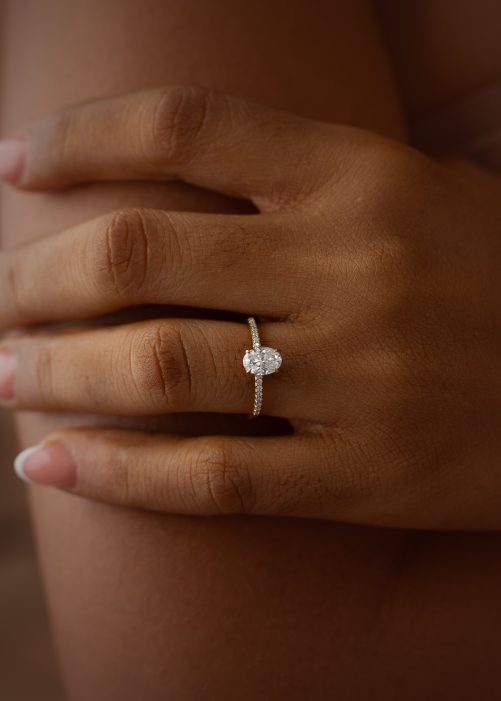 1CT Oval Cut VVS MOISSANITE Engagement Ring