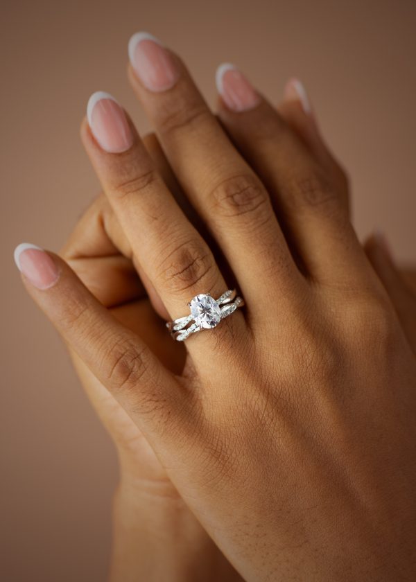 2CT Oval Cut VVS MOISSANITE Bridal Set